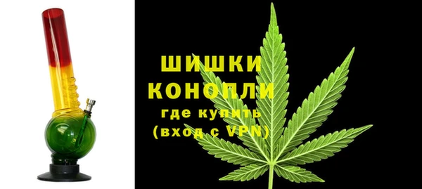 твердый Аксай